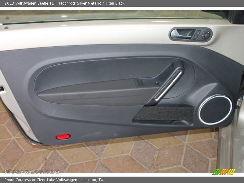 Moonrock Silver Metallic / Titan Black 2013 Volkswagen Beetle TDI