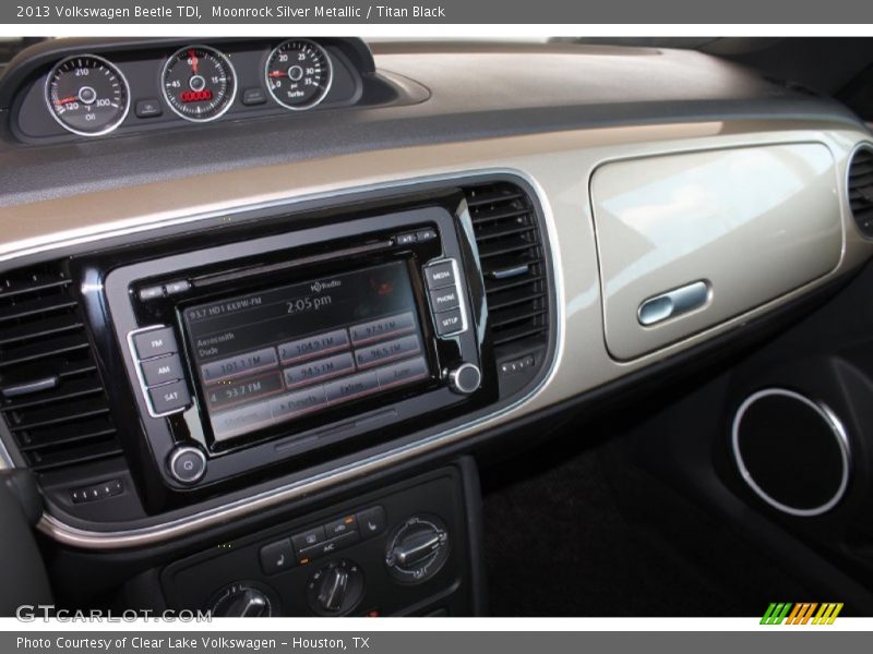 Moonrock Silver Metallic / Titan Black 2013 Volkswagen Beetle TDI