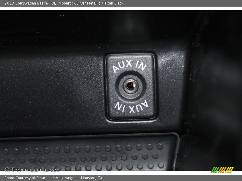 Moonrock Silver Metallic / Titan Black 2013 Volkswagen Beetle TDI