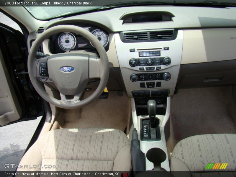 Black / Charcoal Black 2008 Ford Focus SE Coupe