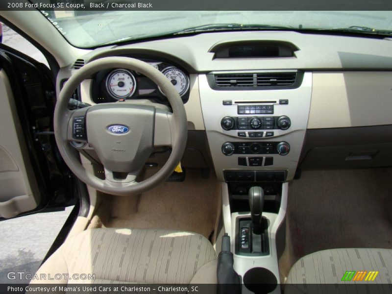 Black / Charcoal Black 2008 Ford Focus SE Coupe