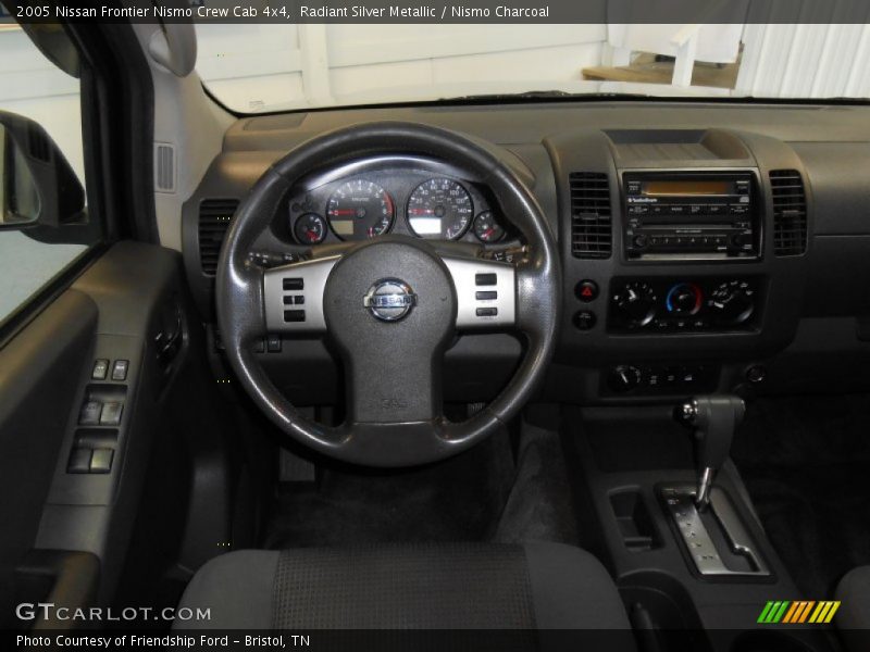 Radiant Silver Metallic / Nismo Charcoal 2005 Nissan Frontier Nismo Crew Cab 4x4