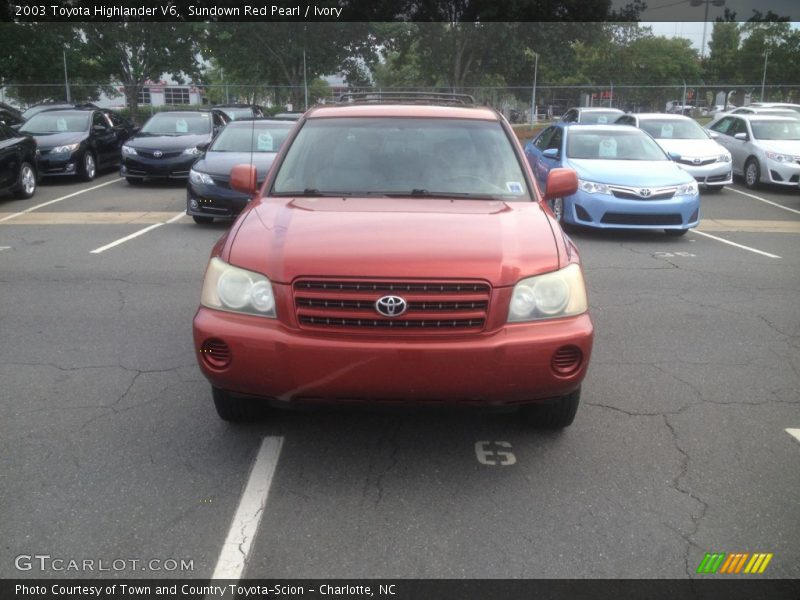 Sundown Red Pearl / Ivory 2003 Toyota Highlander V6