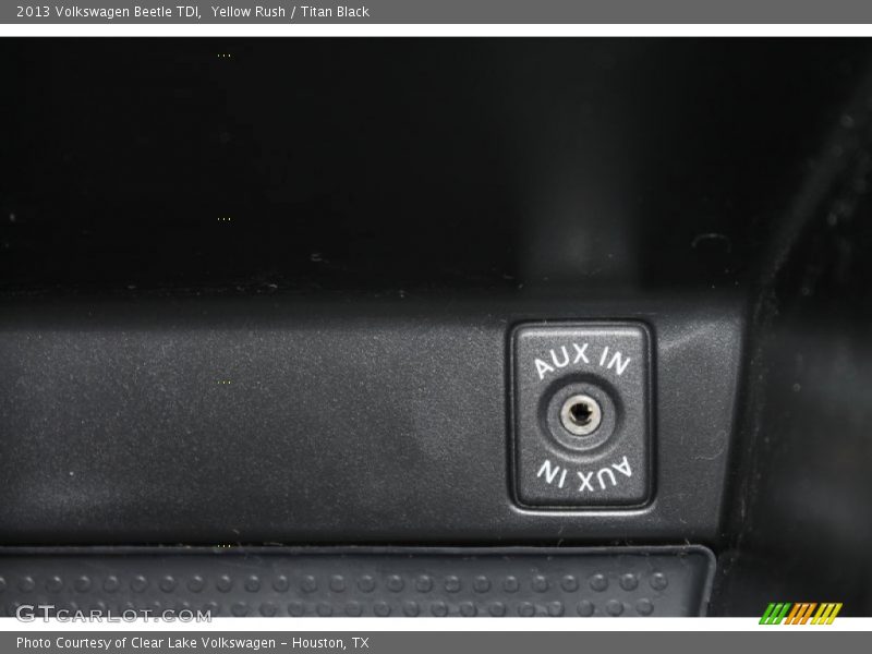 Yellow Rush / Titan Black 2013 Volkswagen Beetle TDI