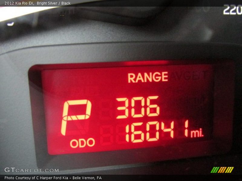 Bright Silver / Black 2012 Kia Rio EX