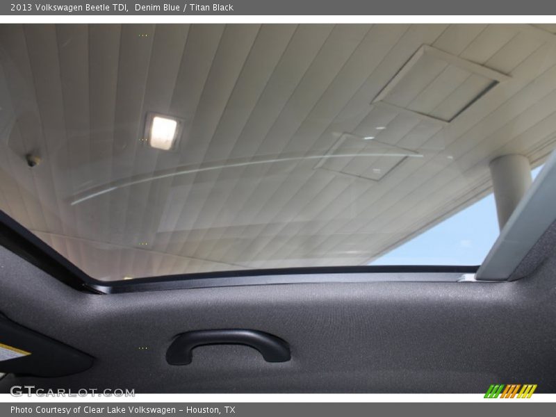 Denim Blue / Titan Black 2013 Volkswagen Beetle TDI