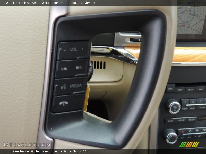 White Platinum Tri-Coat / Cashmere 2011 Lincoln MKZ AWD