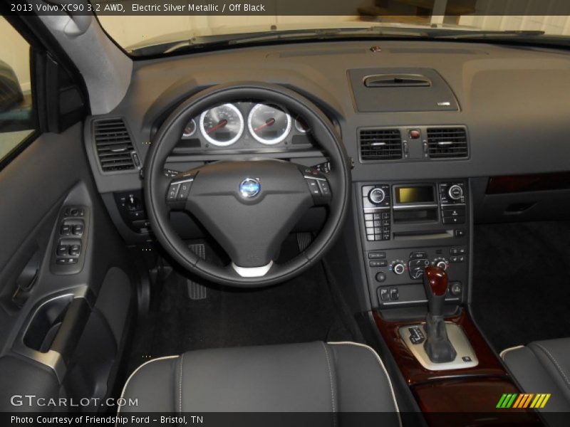 Electric Silver Metallic / Off Black 2013 Volvo XC90 3.2 AWD