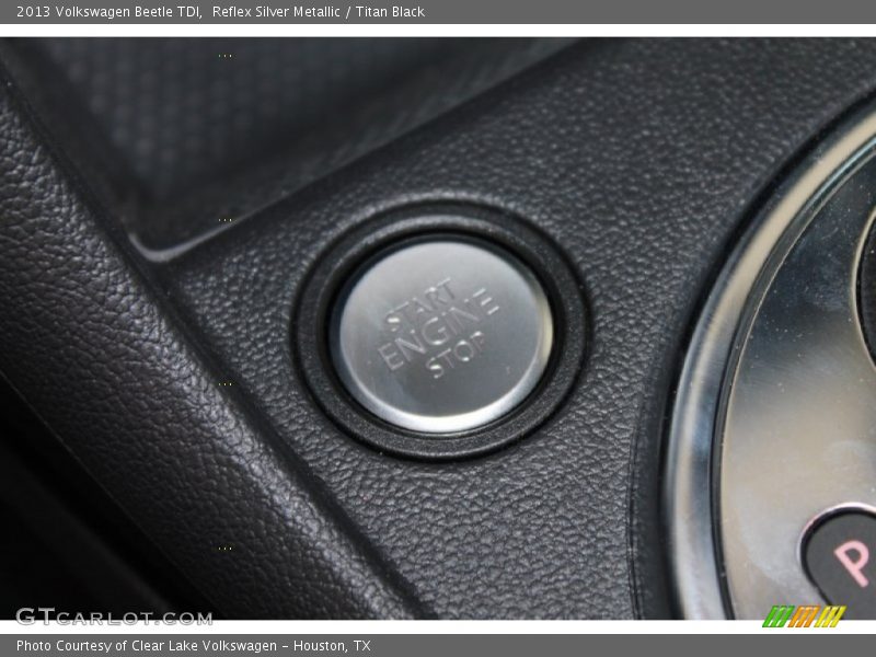 Reflex Silver Metallic / Titan Black 2013 Volkswagen Beetle TDI