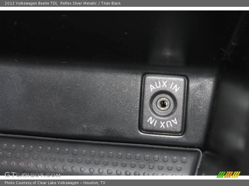Reflex Silver Metallic / Titan Black 2013 Volkswagen Beetle TDI