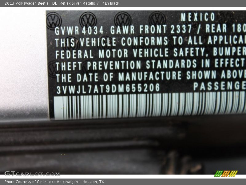Reflex Silver Metallic / Titan Black 2013 Volkswagen Beetle TDI