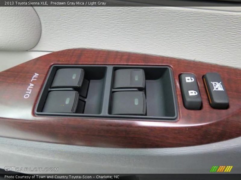 Predawn Gray Mica / Light Gray 2013 Toyota Sienna XLE