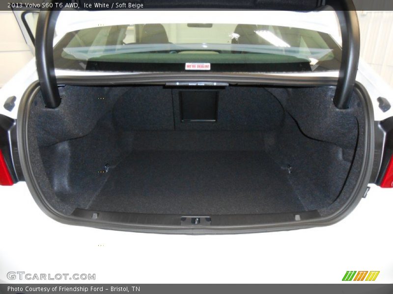  2013 S60 T6 AWD Trunk