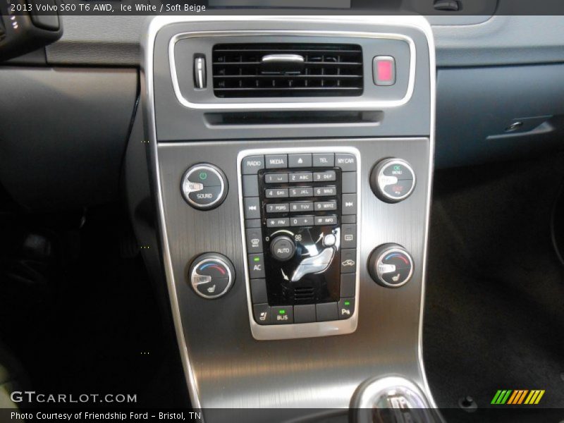 Controls of 2013 S60 T6 AWD