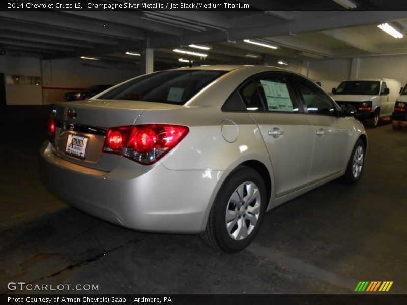 Champagne Silver Metallic / Jet Black/Medium Titanium 2014 Chevrolet Cruze LS