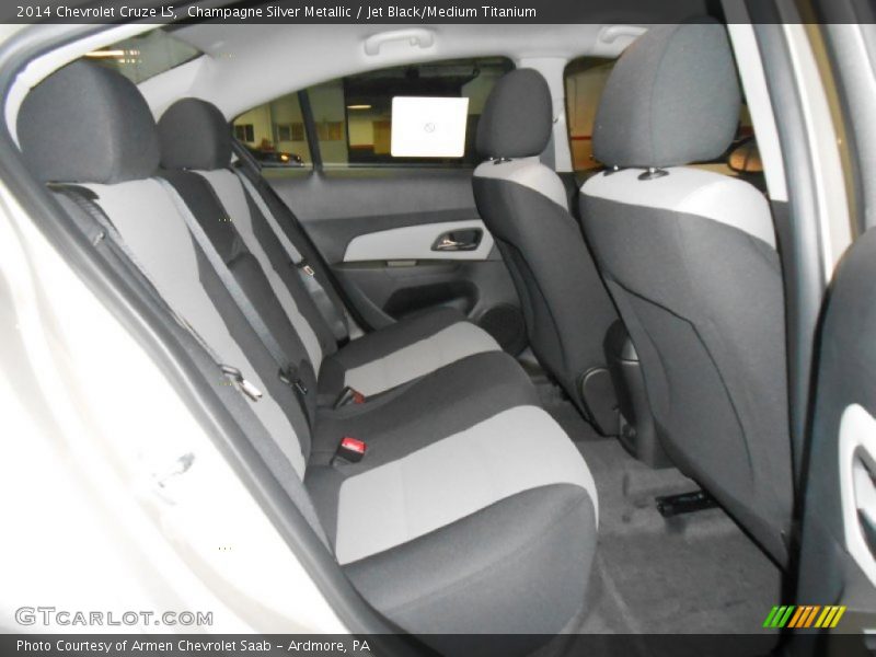 Champagne Silver Metallic / Jet Black/Medium Titanium 2014 Chevrolet Cruze LS