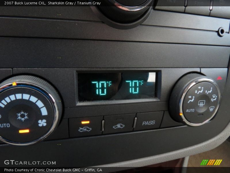 Sharkskin Gray / Titanium Gray 2007 Buick Lucerne CXL