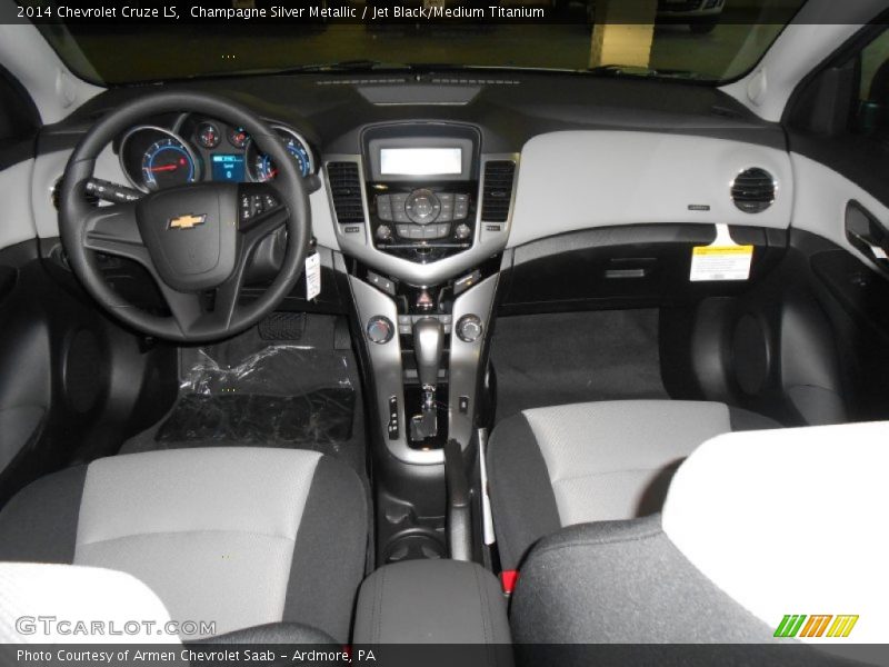 Champagne Silver Metallic / Jet Black/Medium Titanium 2014 Chevrolet Cruze LS
