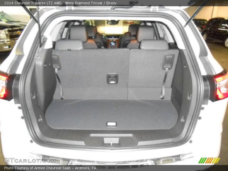  2014 Traverse LTZ AWD Trunk