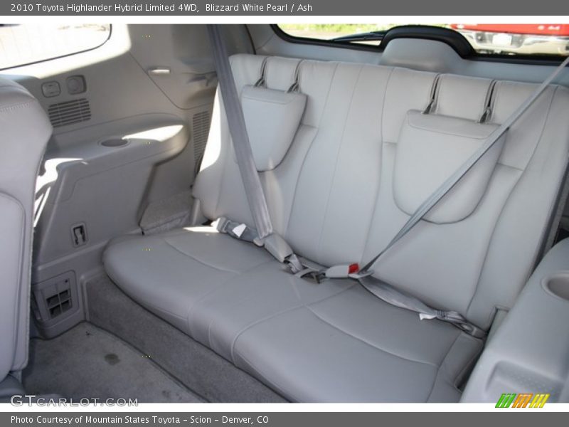 Blizzard White Pearl / Ash 2010 Toyota Highlander Hybrid Limited 4WD