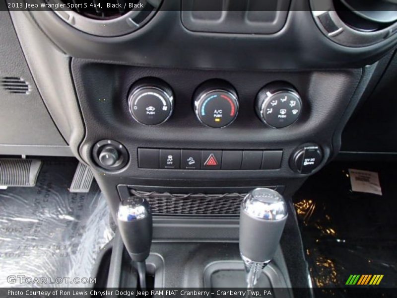 Black / Black 2013 Jeep Wrangler Sport S 4x4