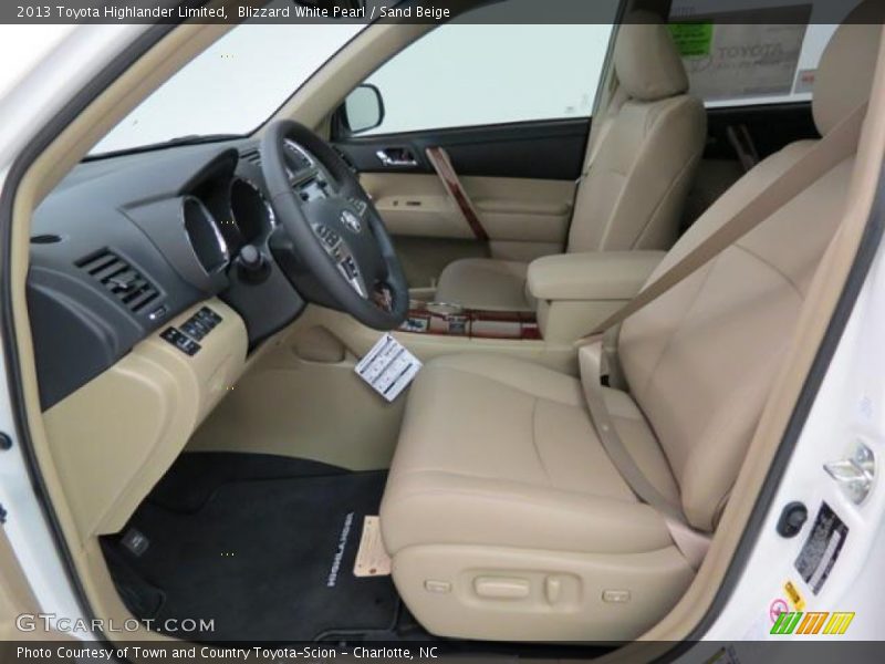 Blizzard White Pearl / Sand Beige 2013 Toyota Highlander Limited