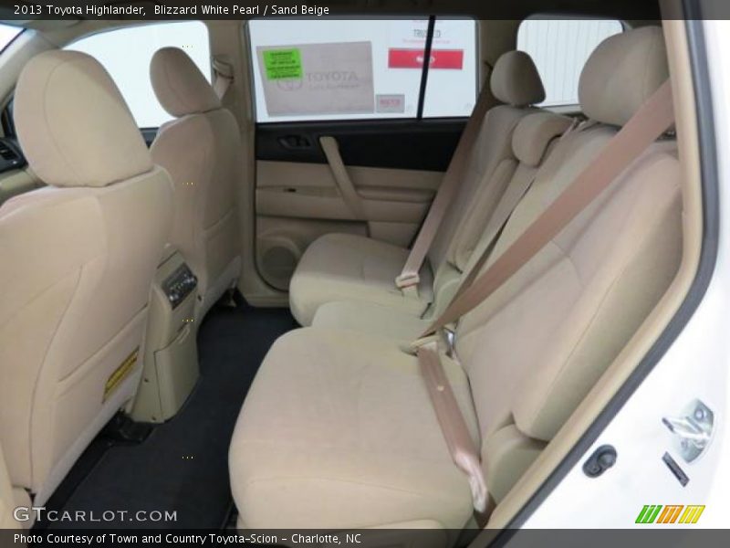 Blizzard White Pearl / Sand Beige 2013 Toyota Highlander
