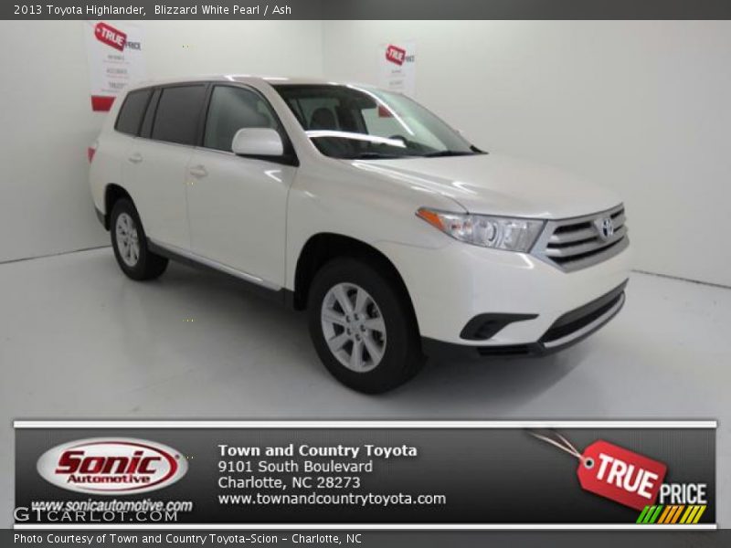 Blizzard White Pearl / Ash 2013 Toyota Highlander