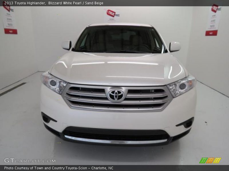 Blizzard White Pearl / Sand Beige 2013 Toyota Highlander
