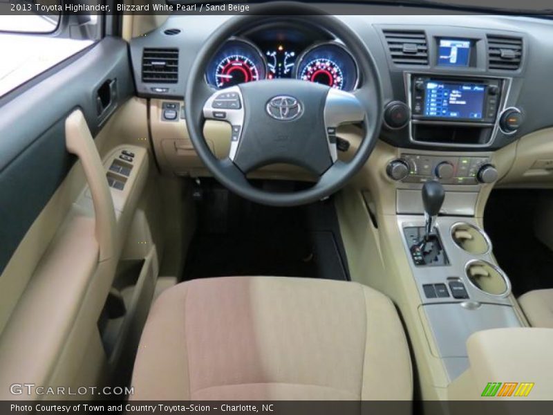 Blizzard White Pearl / Sand Beige 2013 Toyota Highlander