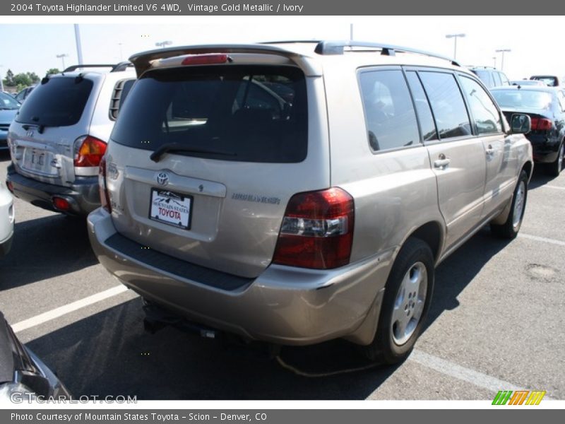 Vintage Gold Metallic / Ivory 2004 Toyota Highlander Limited V6 4WD