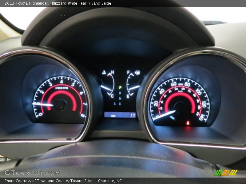 Blizzard White Pearl / Sand Beige 2013 Toyota Highlander