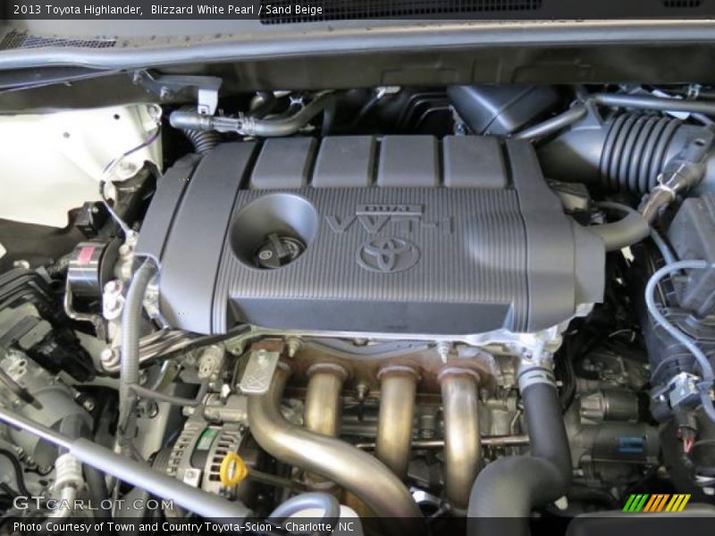 Blizzard White Pearl / Sand Beige 2013 Toyota Highlander
