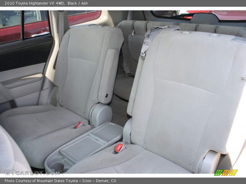 Black / Ash 2010 Toyota Highlander V6 4WD