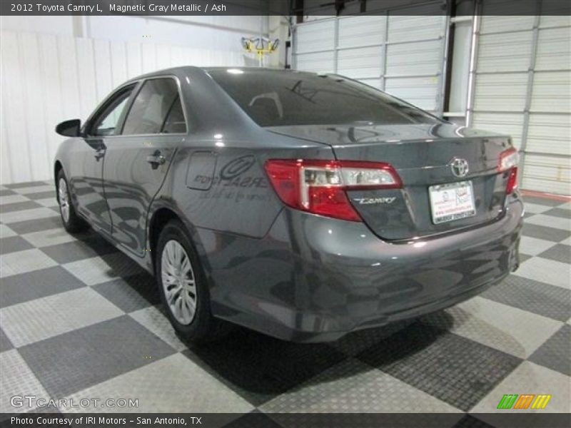 Magnetic Gray Metallic / Ash 2012 Toyota Camry L