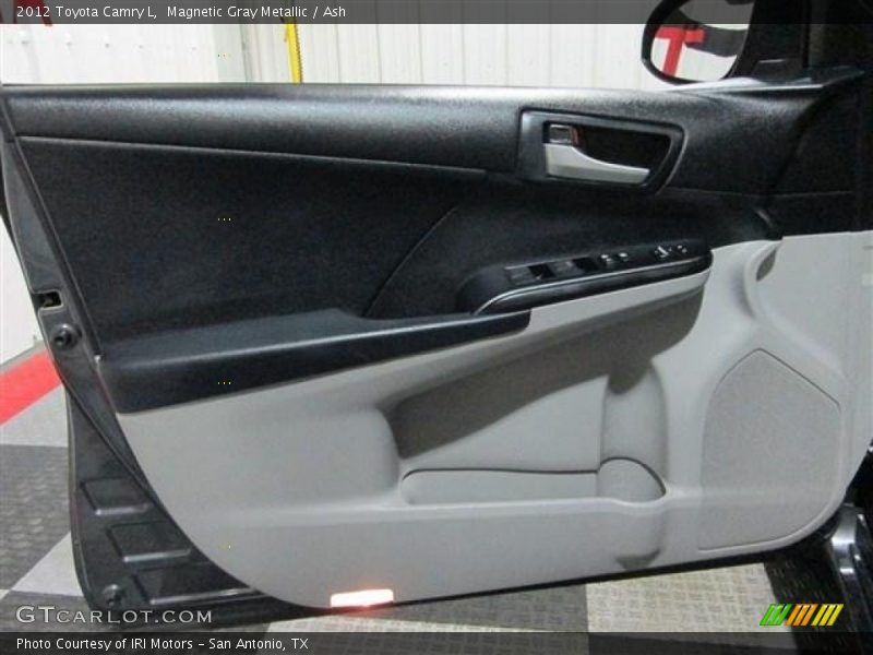Magnetic Gray Metallic / Ash 2012 Toyota Camry L
