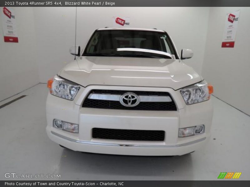 Blizzard White Pearl / Beige 2013 Toyota 4Runner SR5 4x4