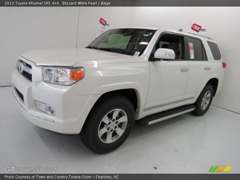Blizzard White Pearl / Beige 2013 Toyota 4Runner SR5 4x4