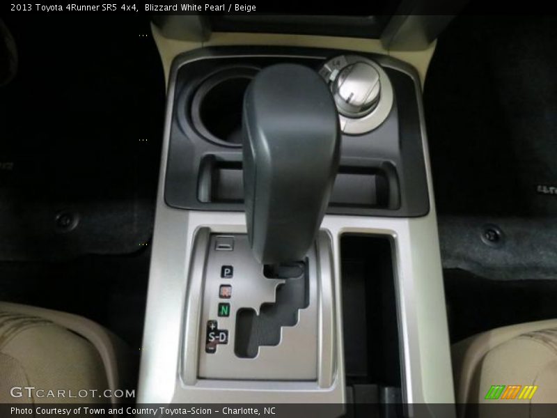 Blizzard White Pearl / Beige 2013 Toyota 4Runner SR5 4x4