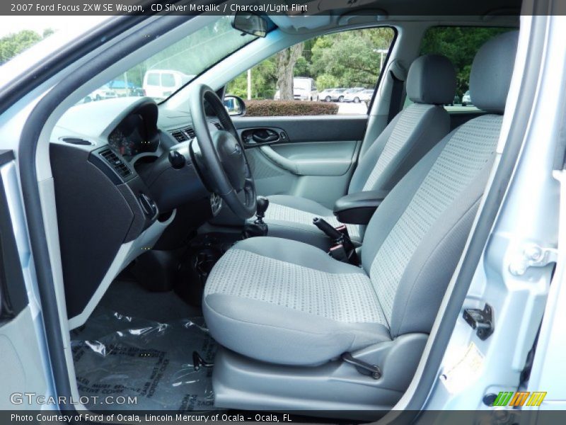 CD Silver Metallic / Charcoal/Light Flint 2007 Ford Focus ZXW SE Wagon
