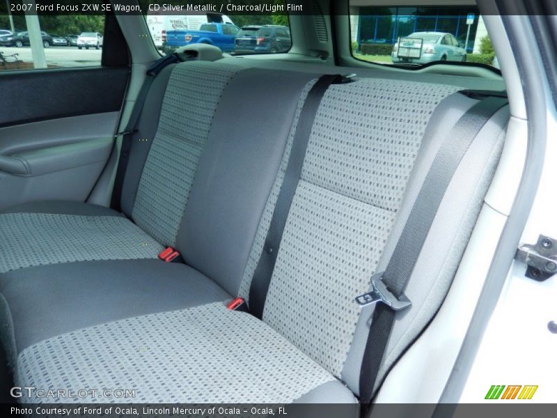 CD Silver Metallic / Charcoal/Light Flint 2007 Ford Focus ZXW SE Wagon