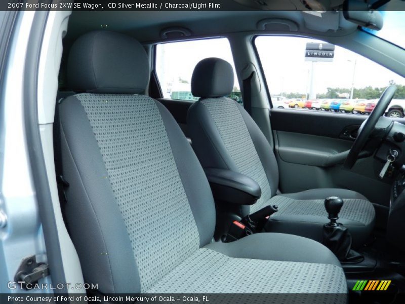 CD Silver Metallic / Charcoal/Light Flint 2007 Ford Focus ZXW SE Wagon