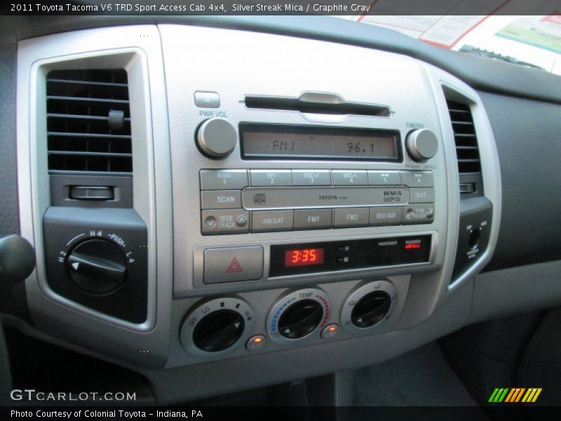Silver Streak Mica / Graphite Gray 2011 Toyota Tacoma V6 TRD Sport Access Cab 4x4
