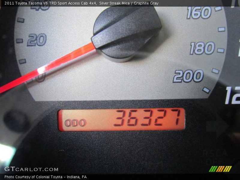 Silver Streak Mica / Graphite Gray 2011 Toyota Tacoma V6 TRD Sport Access Cab 4x4