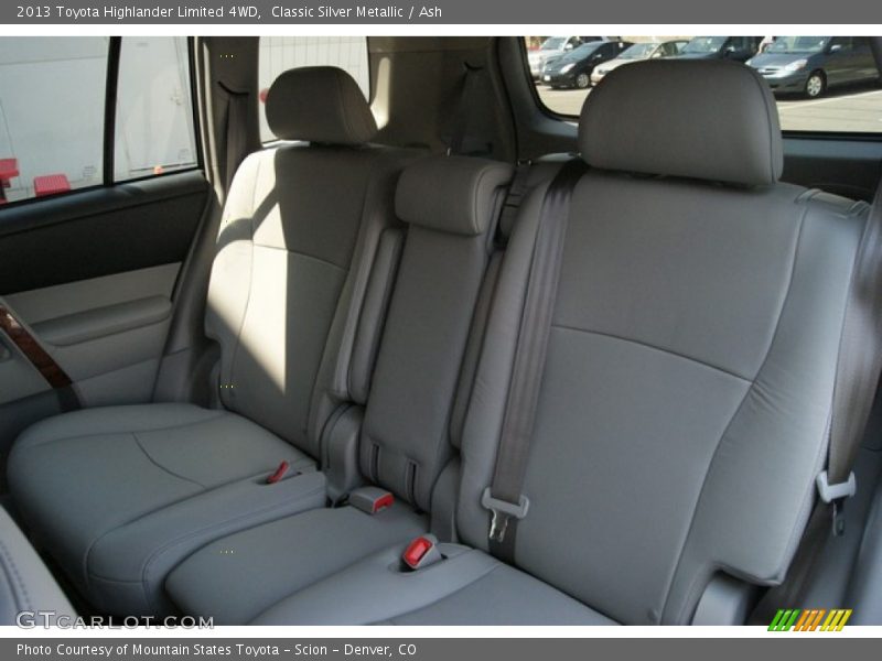 Classic Silver Metallic / Ash 2013 Toyota Highlander Limited 4WD