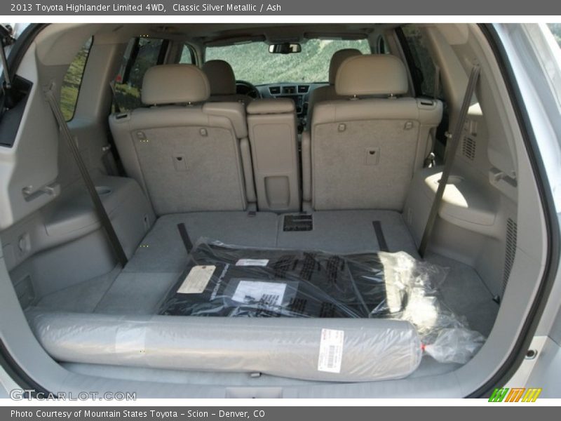Classic Silver Metallic / Ash 2013 Toyota Highlander Limited 4WD