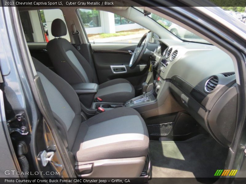 Cyber Gray Metallic / Black 2013 Chevrolet Captiva Sport LS
