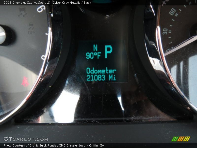 Cyber Gray Metallic / Black 2013 Chevrolet Captiva Sport LS