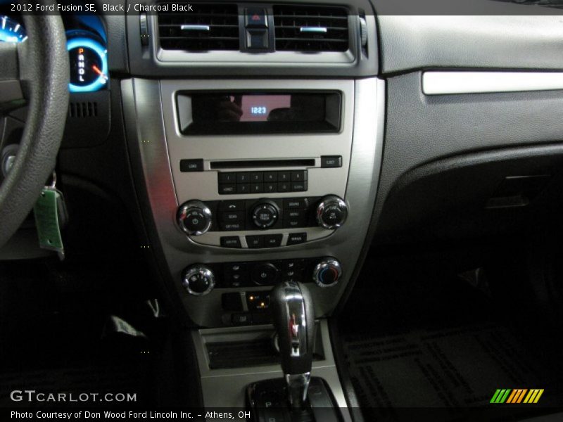 Controls of 2012 Fusion SE