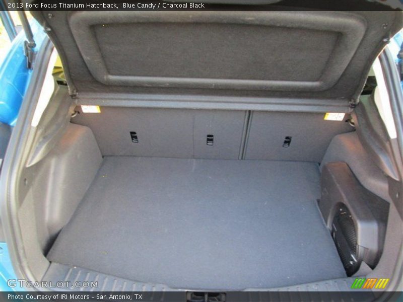  2013 Focus Titanium Hatchback Trunk